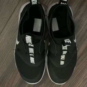 Nike Flex runner youth sneakers